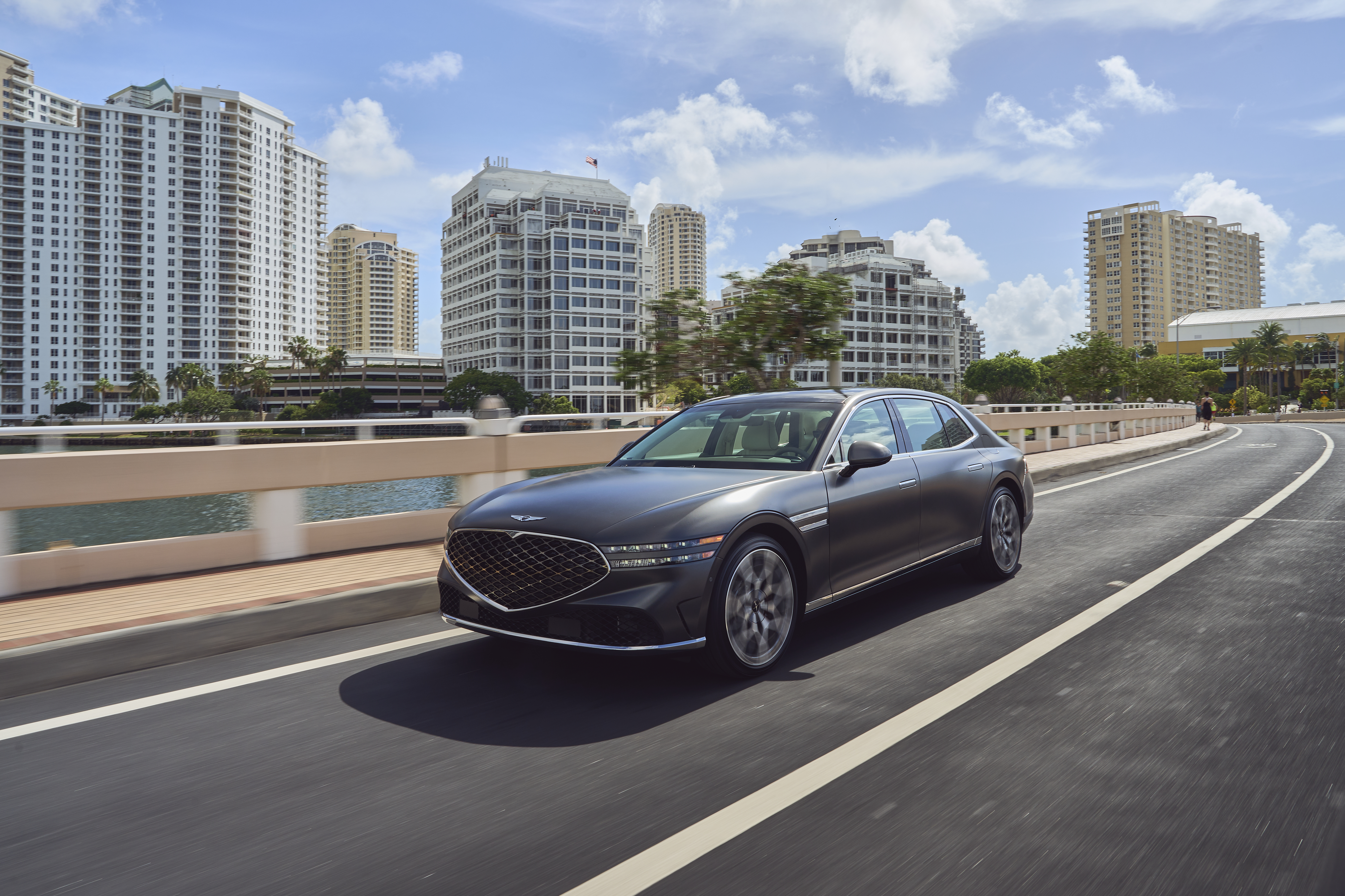 2023 Genesis G90 Third Quarter View
