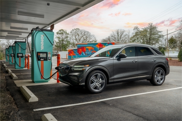2026 Genesis Electrified GV70